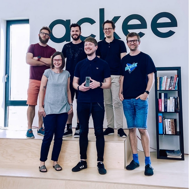 Bundestag App Entwicklung: German Brand Award für Ackee