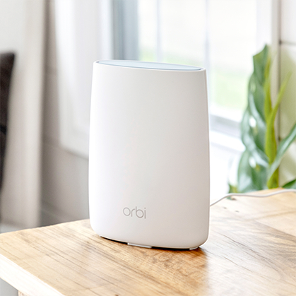 Highspeed-WLAN jetzt auch übers Mobilfunknetz – NETGEAR® Orbi™ 4G LTE+ Tri-Band-Mesh-WLAN-Router (LBR20) ab sofort verfügbar